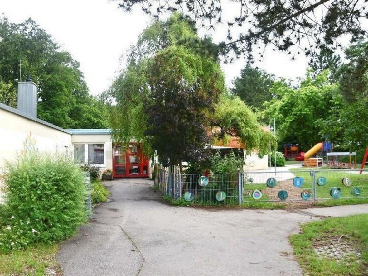 Außenansicht Kindergarten Außenansicht Kindergarten