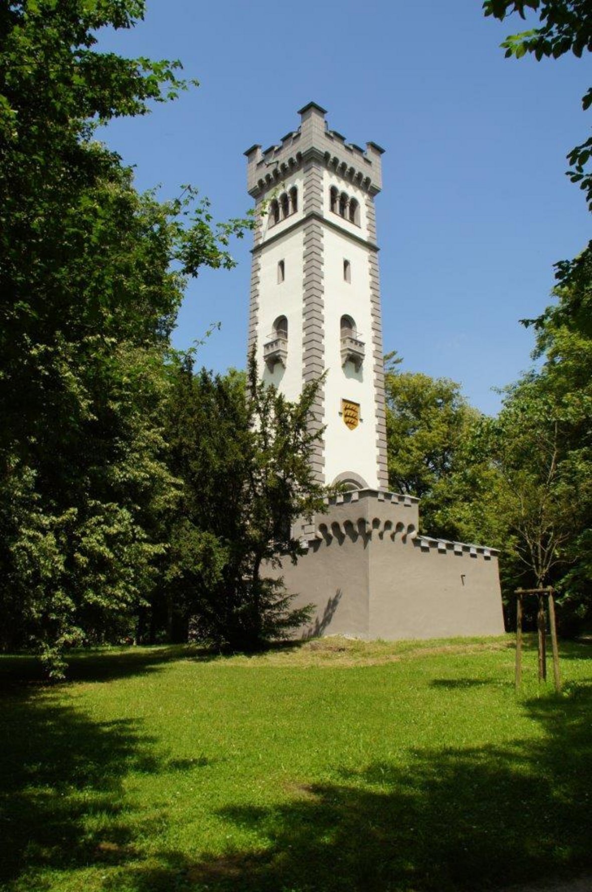 Foto: Blick auf den Wolfertturm Foto: Blick auf den Wolfertturm